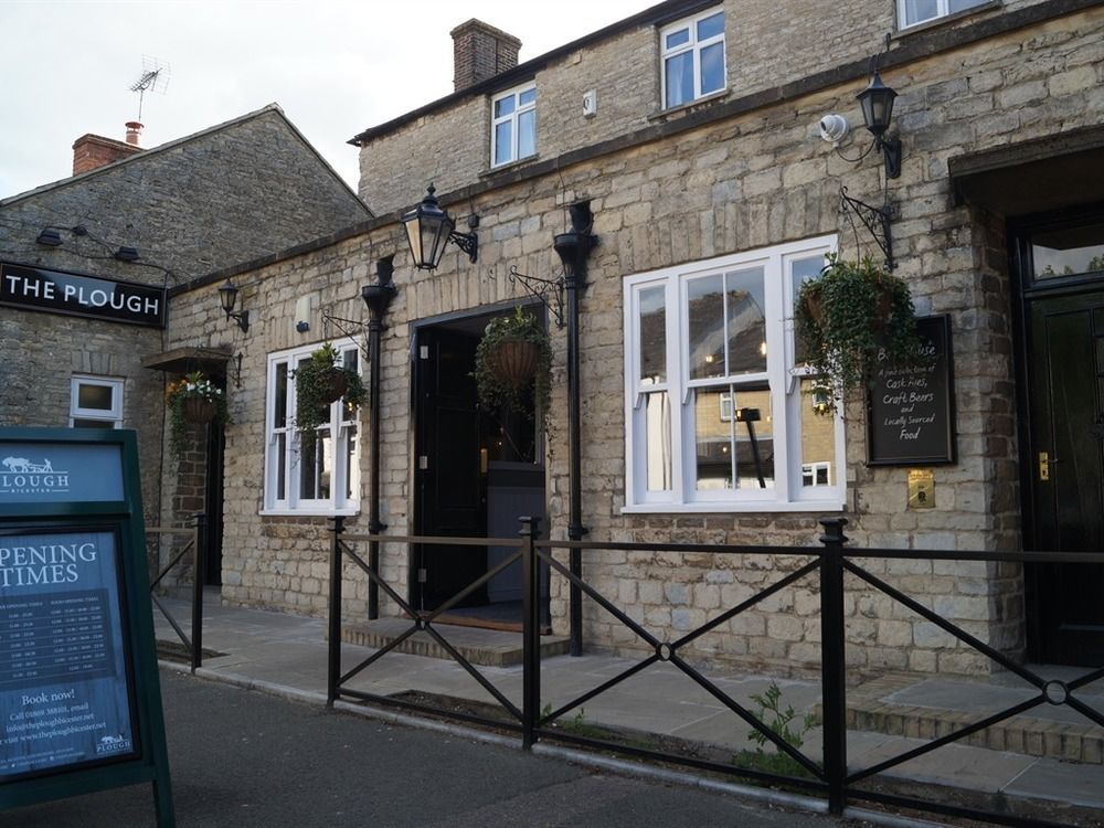 The Plough Bicester Bagian luar foto